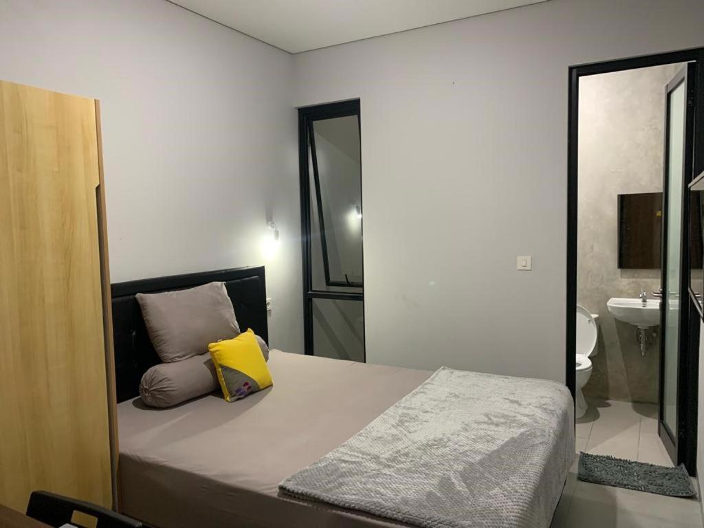 Cozy Puri Hotell Jakarta Eksteriør bilde